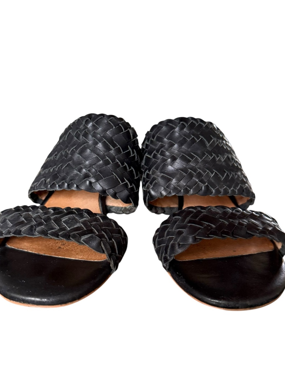 Madewell The Kiera Mule Sandal in Woven Leather black size 8
Style No. AM223 - Picture 6 of 12